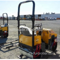 Venta al por mayor 1000kg Ride On Double Drum Asphalt Vibratory Road Roller Compactor FYL-880